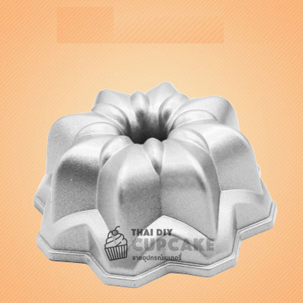 พิมพ์เค้กอลูมิเนียม ดอกลิลลี่ ขนาดเล็ก มีรูตรงกลางผิวไม่ติด Non-stick Bundt Pan 4 นิ้ว 1 ชิ้น พิมพ์เค้กอลูมิเนียม ดอกลิลลี่ ขนาดเล็ก มีรูตรงกลางผิวไม่ติด Non-stick Bundt Pan 4 นิ้ว 1 ชิ้น - อุปกรณ์เบเกอรี่