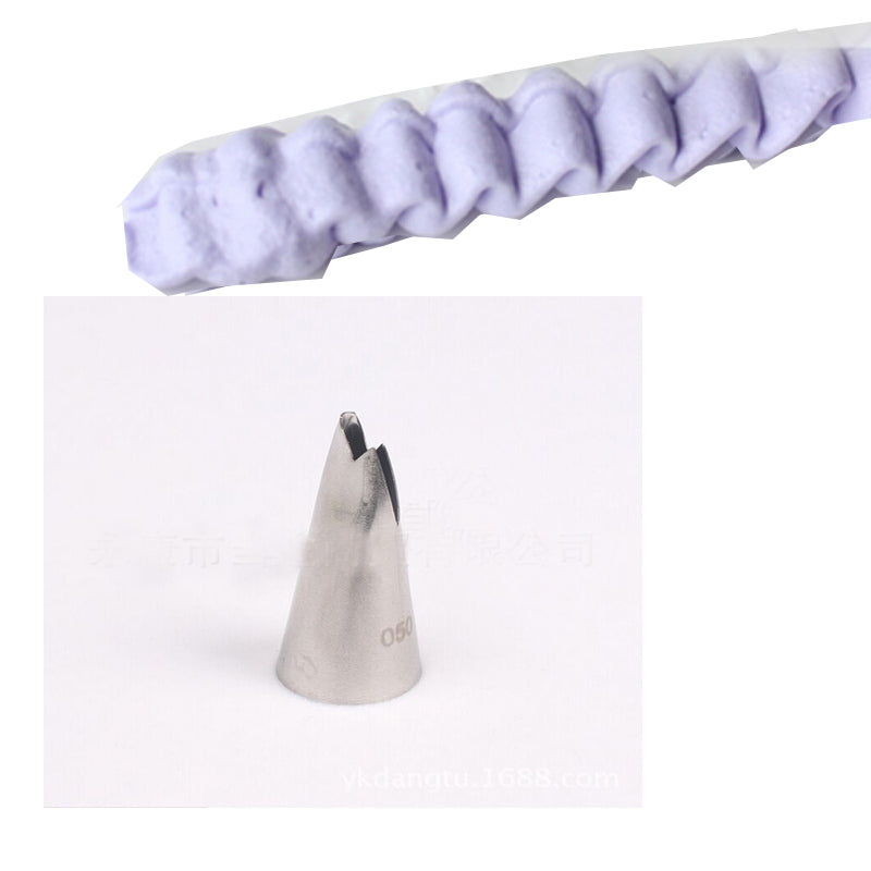 หัวบีบครีมเบอร์ 050 รูปริ้วระบาย Ruffle ลายกระโปรงตุ๊กตา หัวบีบครีมเบอร์ 050 รูปริ้วระบาย Ruffle ลายกระโปรงตุ๊กตา - อุปกรณ์เบเกอรี่