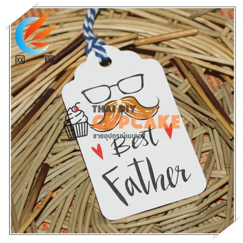 ป้ายแท็ก ป้ายของขวัญ ที่คั่นหนังสือ วันพ่อ Best Father ขนาด 4x7 ซม. พร้อมเชือกคล้อง 50 แผ่น/ชุด ป้ายแท็ก ป้ายของขวัญ ที่คั่นหนังสือ วันพ่อ Best Father ขนาด 4x7 ซม. พร้อมเชือกคล้อง 50 แผ่น/ชุด - อุปกรณ์เบเกอรี่