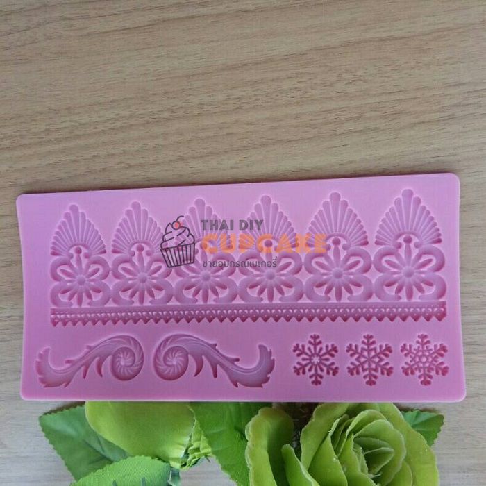 พิมพ์ซิลิโคน ลายมงกุฎดอกไม้ ใบไม้ขด และเกล็ดหิมะ 3 แบบ ทำฟองดอง ตกแต่งเค้ก พิมพ์ซิลิโคน ลายมงกุฎดอกไม้ ใบไม้ขด และเกล็ดหิมะ 3 แบบ ทำฟองดอง ตกแต่งเค้ก - อุปกรณ์เบเกอรี่
