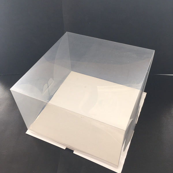 กล่องโชว์เค้ก สำหรับเค้ก 2 ปอนด์ 10 นิ้ว แบบใส ฐานขาว PVC 1 กล่อง ฐาน 26x26 ซม. สูง 17 ซม
