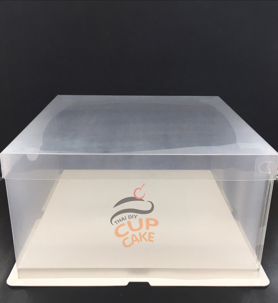 กล่องโชว์เค้ก สำหรับเค้ก 3 ปอนด์ 12 นิ้ว แบบใส ฐานขาว PVC 1 กล่อง ฐาน 31x31 ซม. สูง 17 ซม