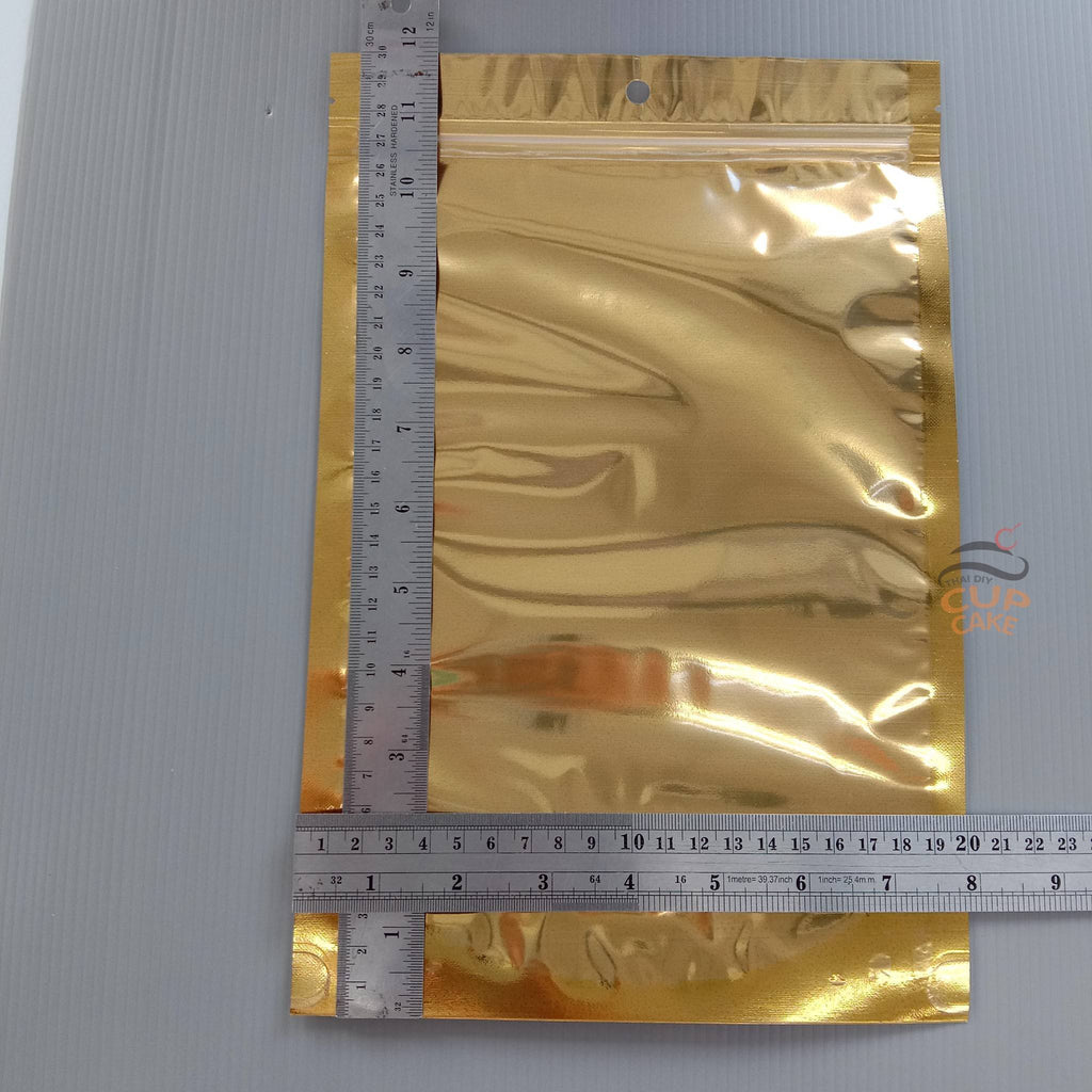 ถุงพลาสติก ซิปล็อค หน้าใส หลังทึบ สีทอง ตั้งได้ จำนวน ซม. 50 ชิ้น มีให้เลือก 4 ขนาด