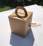 กล่องคัพเค้ก 1 ถ้วย กระดาษคราฟท์ พร้อมถาดหลุม ขนาดกล่อง 9.5 x 9.5 x 11 ซม. 10 กล่อง กล่องคัพเค้ก 1 ถ้วย กระดาษคราฟท์ พร้อมถาดหลุม ขนาดกล่อง 9.5 x 9.5 x 11 ซม. 10 กล่อง - อุปกรณ์เบเกอรี่